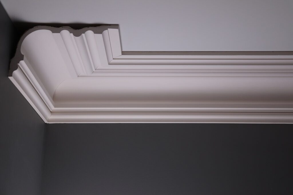 DM1987 Victorian coving