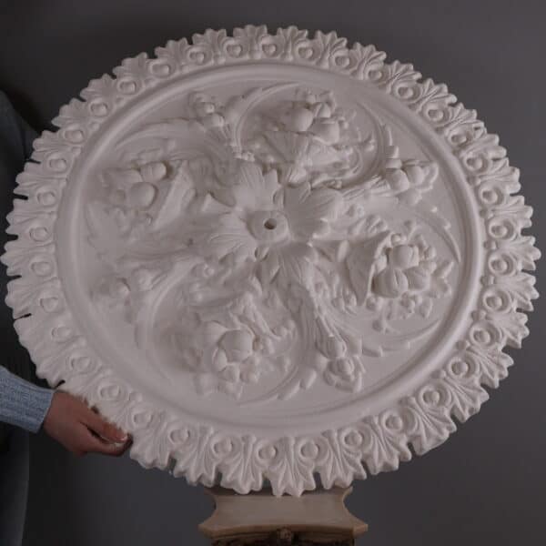 DM7028 Victorian Ceiling Rose 750mm