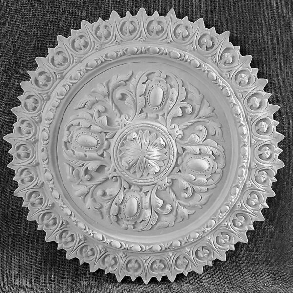 DM7007 Authentic Victorian Ceiling Rose 715mm