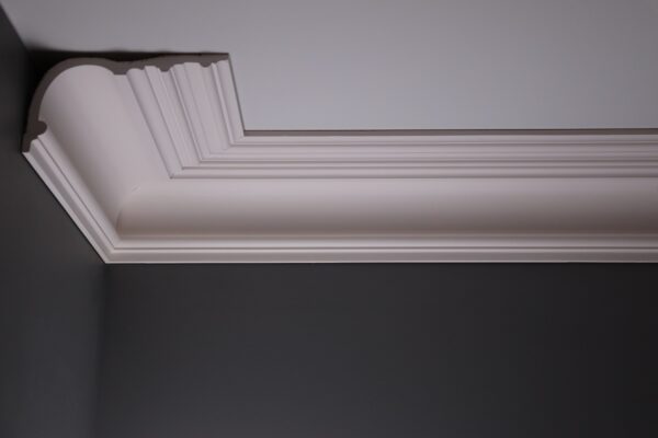 Ealing Grand Victorian Plaster Coving DM2017