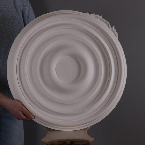 DM7033 500mm Plain Victorian Ceiling Rose